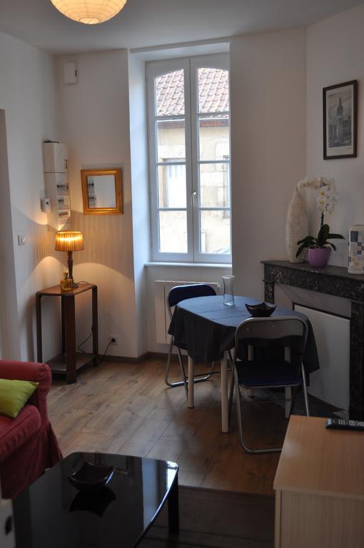 L'Appartement D'Aymar Moulins  Habitación foto