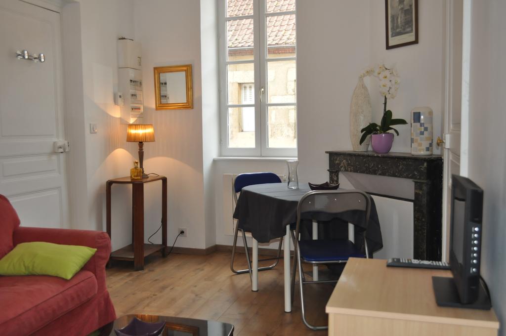 L'Appartement D'Aymar Moulins  Exterior foto