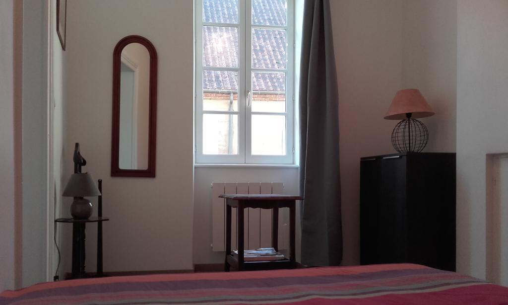 L'Appartement D'Aymar Moulins  Habitación foto